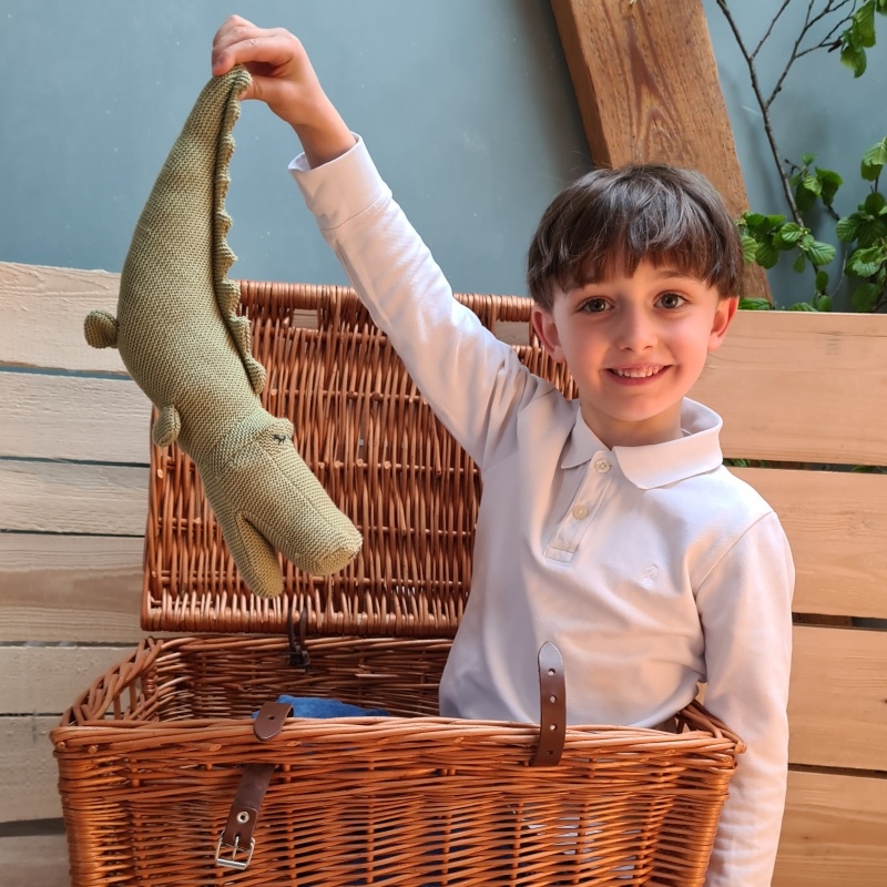 Crocodil tricotat, Egmont toys