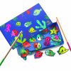 Joc magnetic de pescuit Fishing colour, Djeco - imagine 3